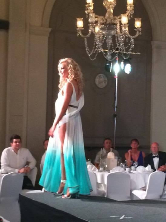 10660152_943132115703061_3951757796241440436_n